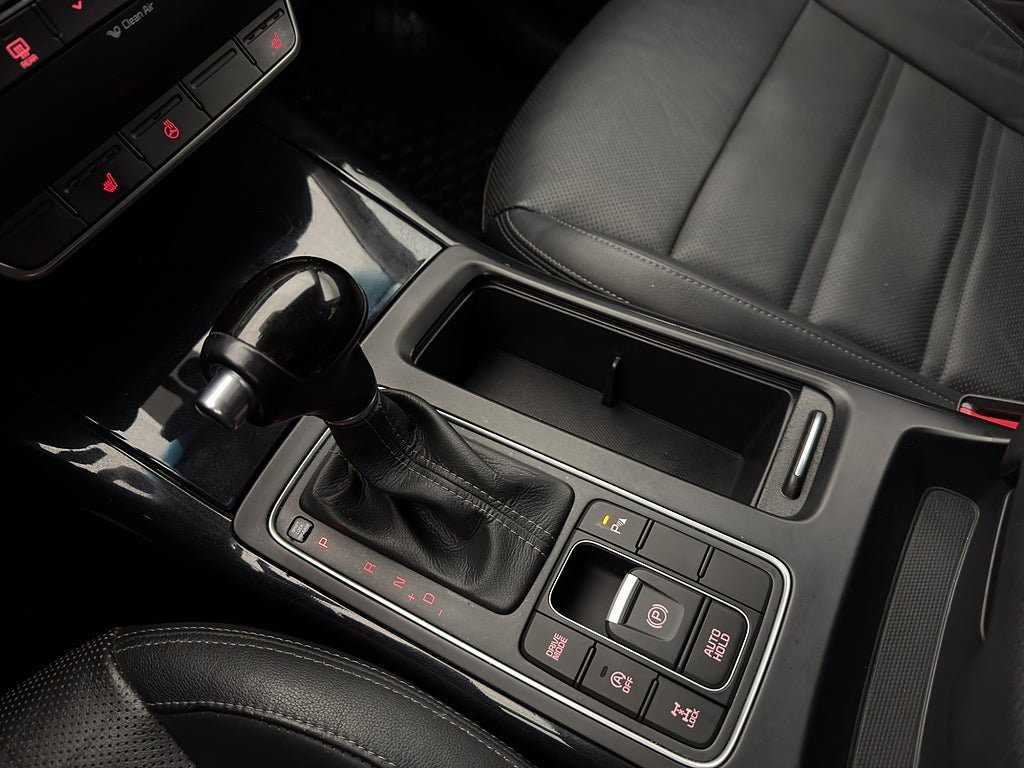 Vehicle Image 21