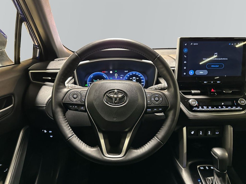 Vehicle Image 9