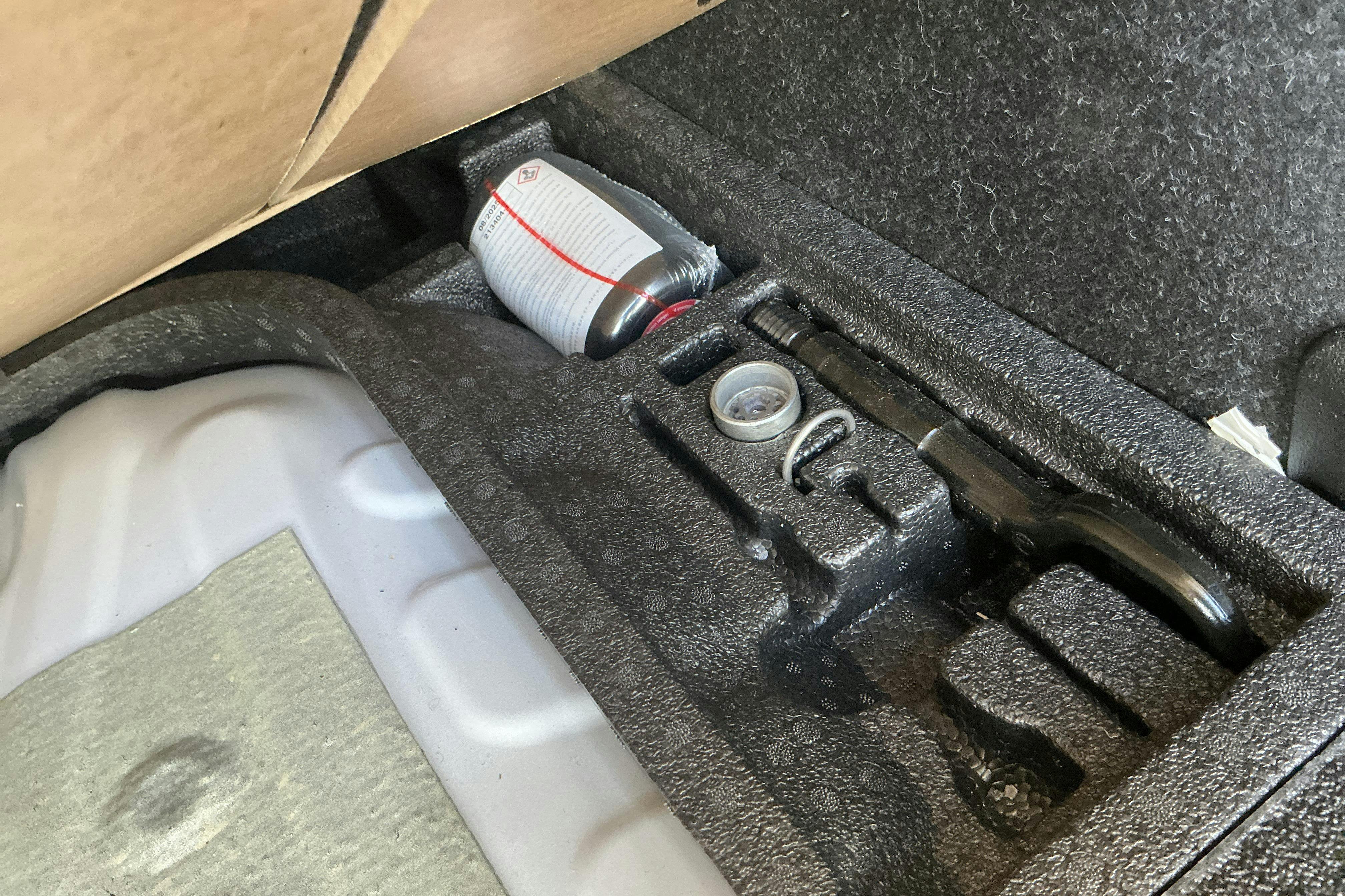 Vehicle Image 15