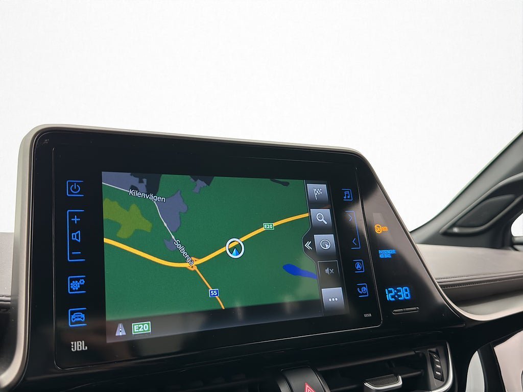 Vehicle Image 18