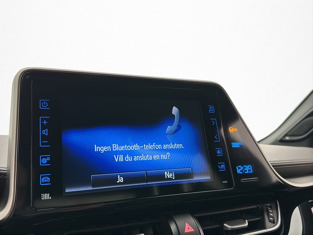 Vehicle Image 19