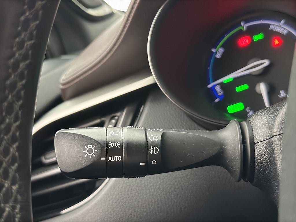 Vehicle Image 22
