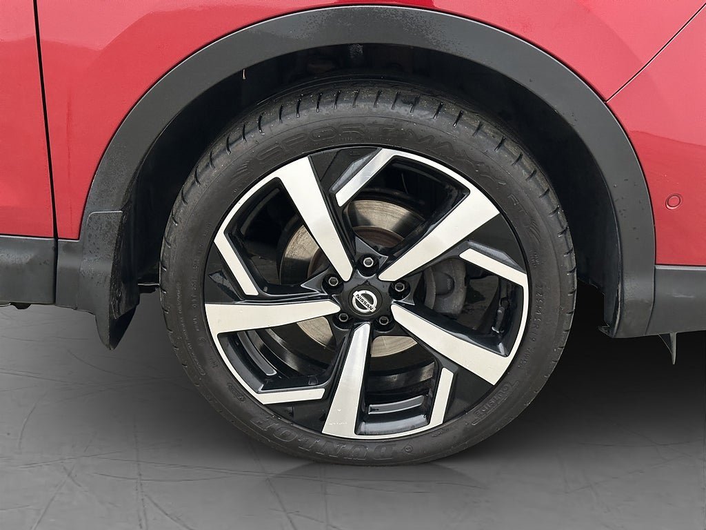 Vehicle Image 32