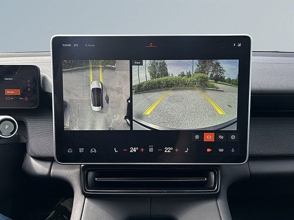Vehicle Image 11