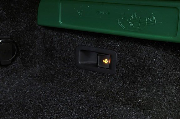 Vehicle Image 38