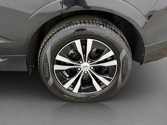 Vehicle Image 38