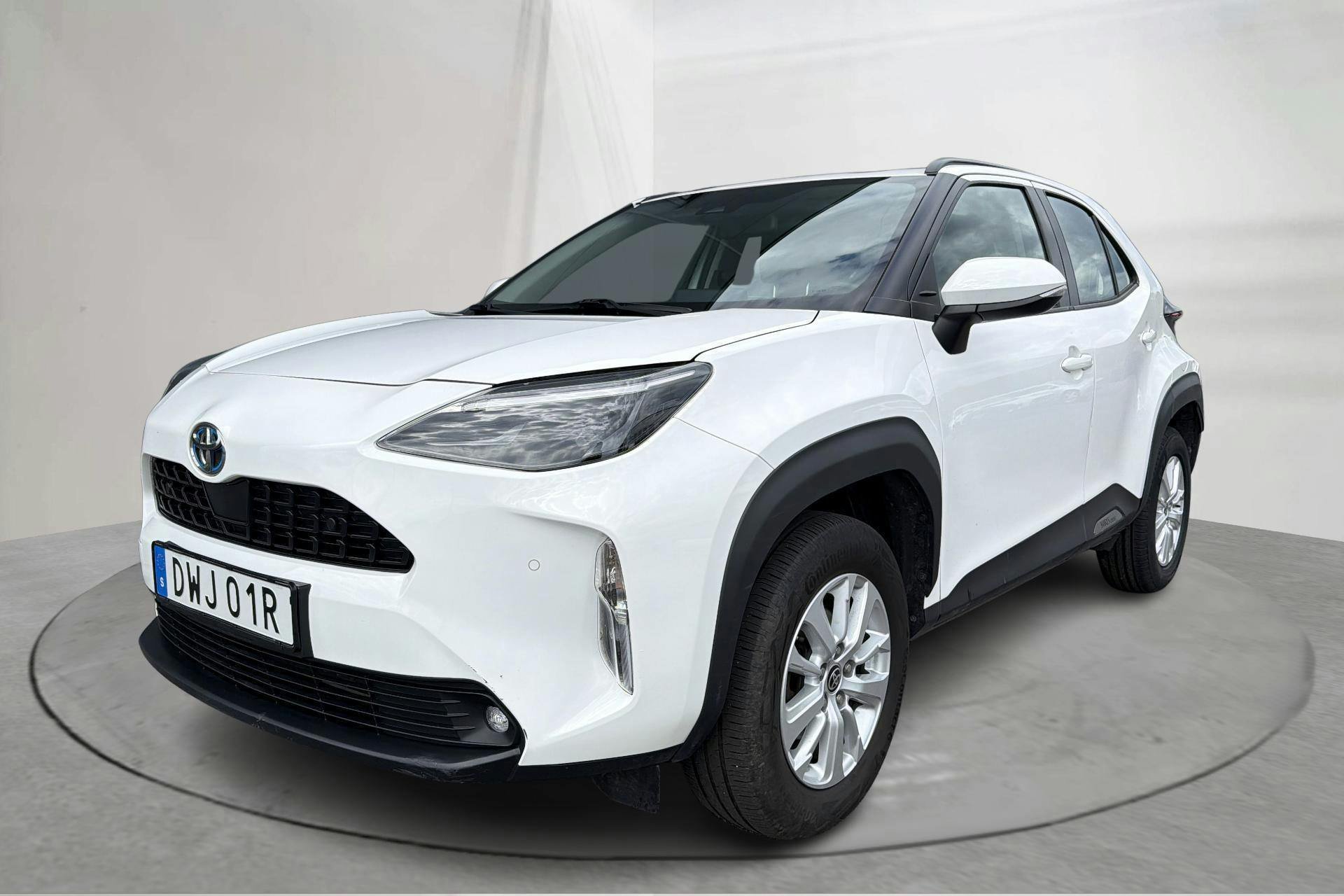 Vehicle Image 4
