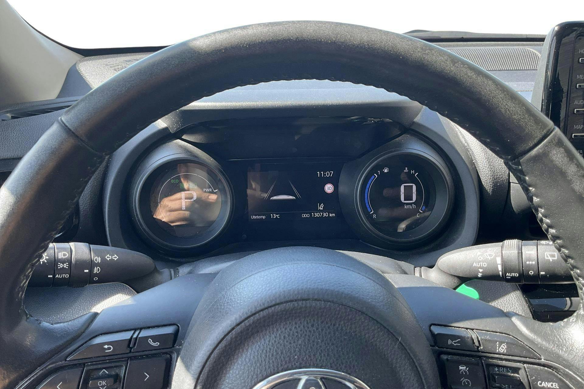 Vehicle Image 10