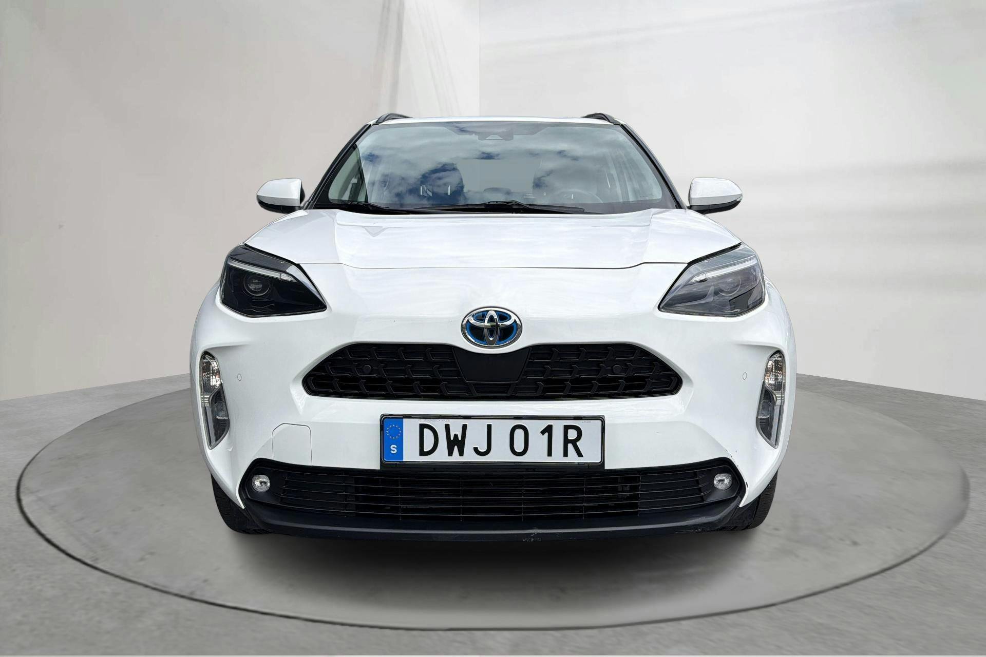 Vehicle Image 11