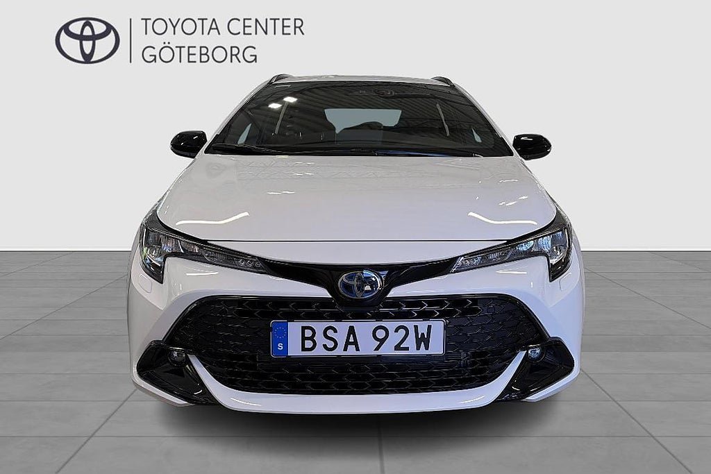 Vehicle Image 8