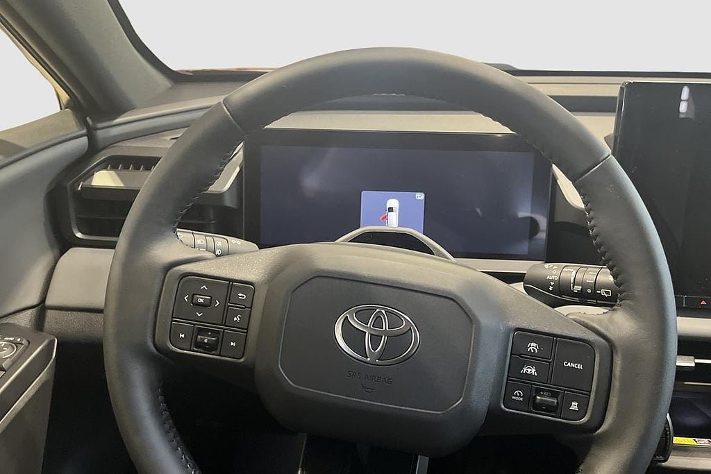 Vehicle Image 9
