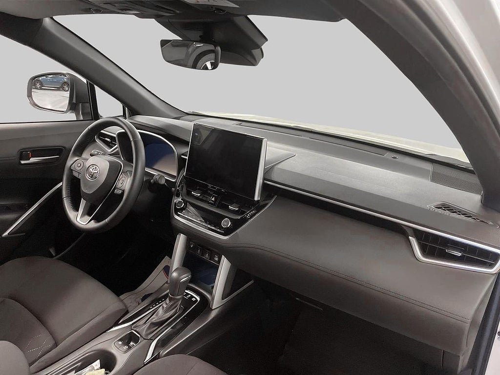 Vehicle Image 10