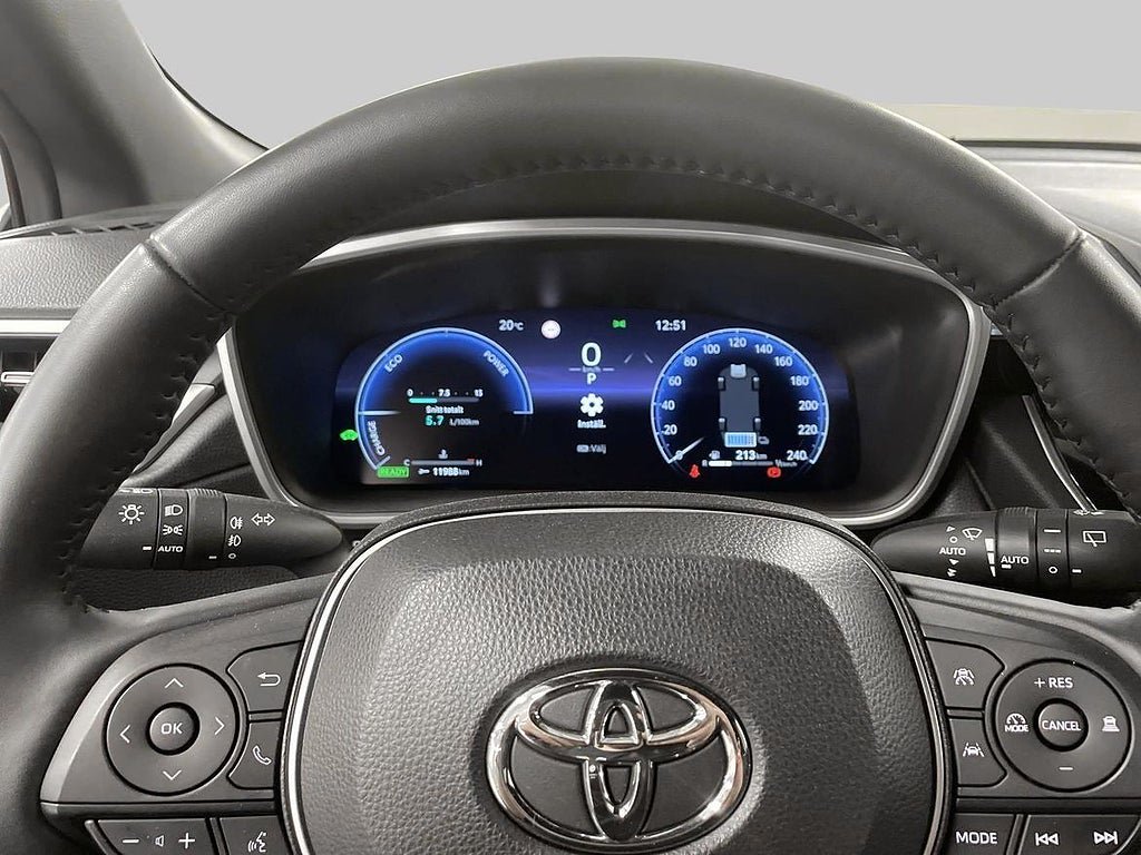Vehicle Image 15