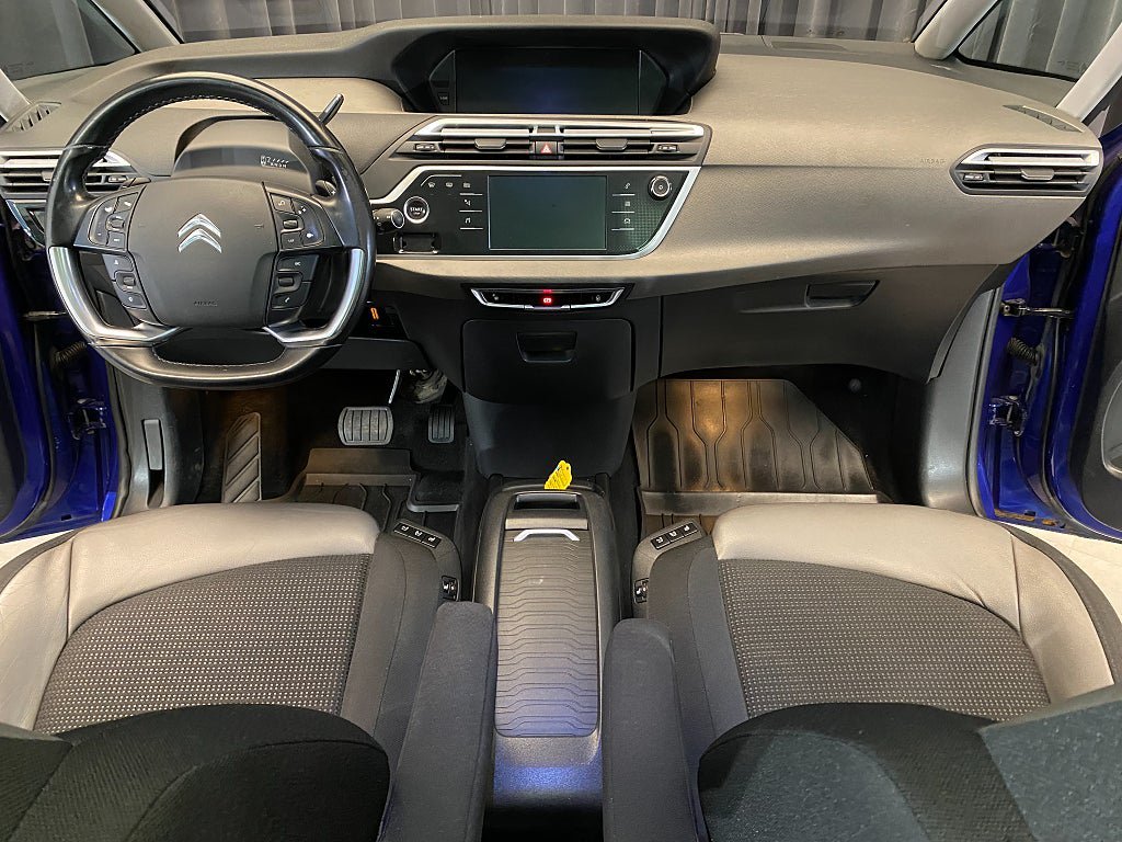 Vehicle Image 41