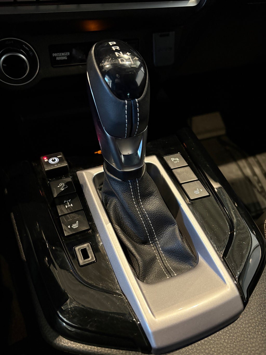 Vehicle Image 19