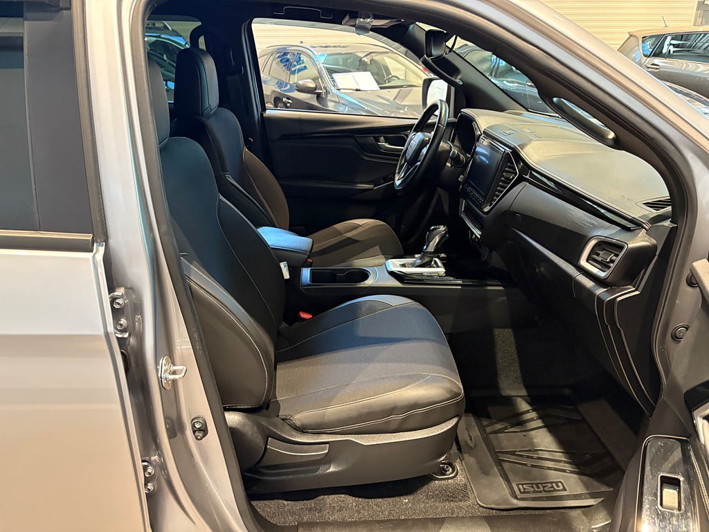 Vehicle Image 20