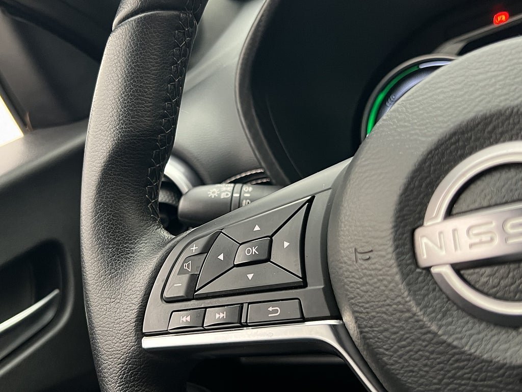Vehicle Image 28