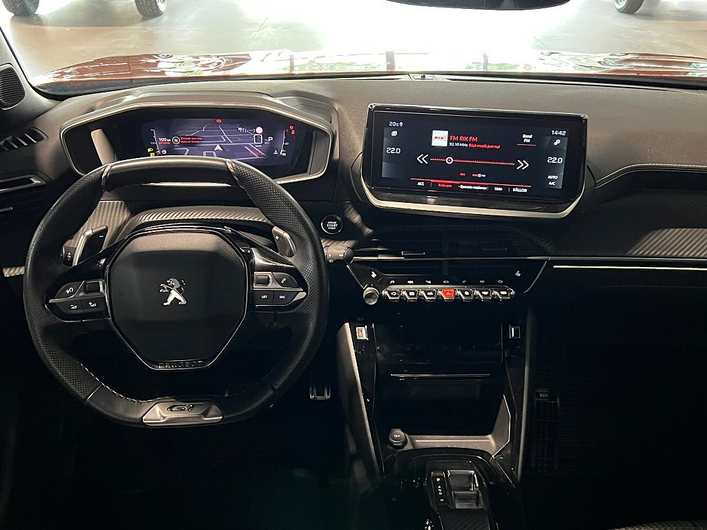 Vehicle Image 14