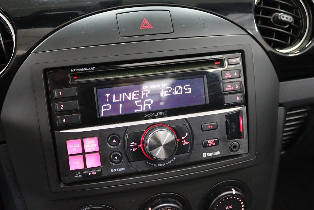 Vehicle Image 19