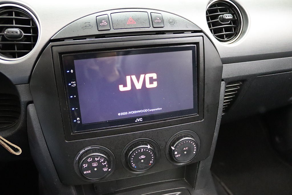 Vehicle Image 22