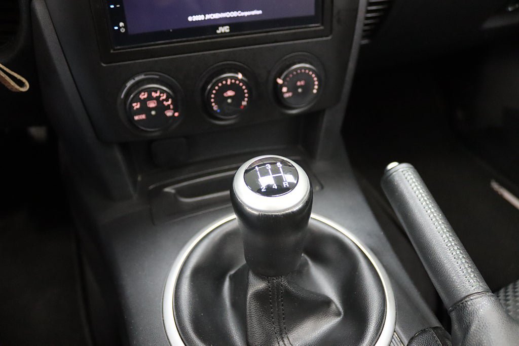 Vehicle Image 23