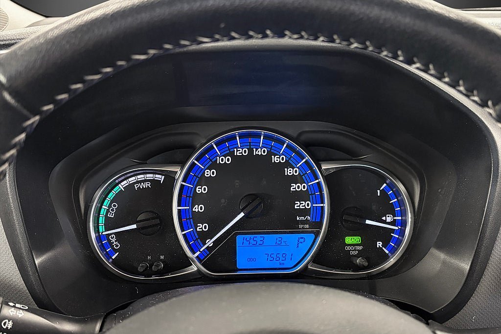 Vehicle Image 7