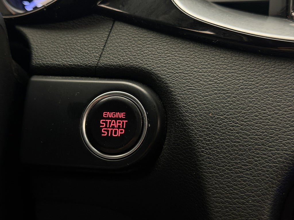 Vehicle Image 26