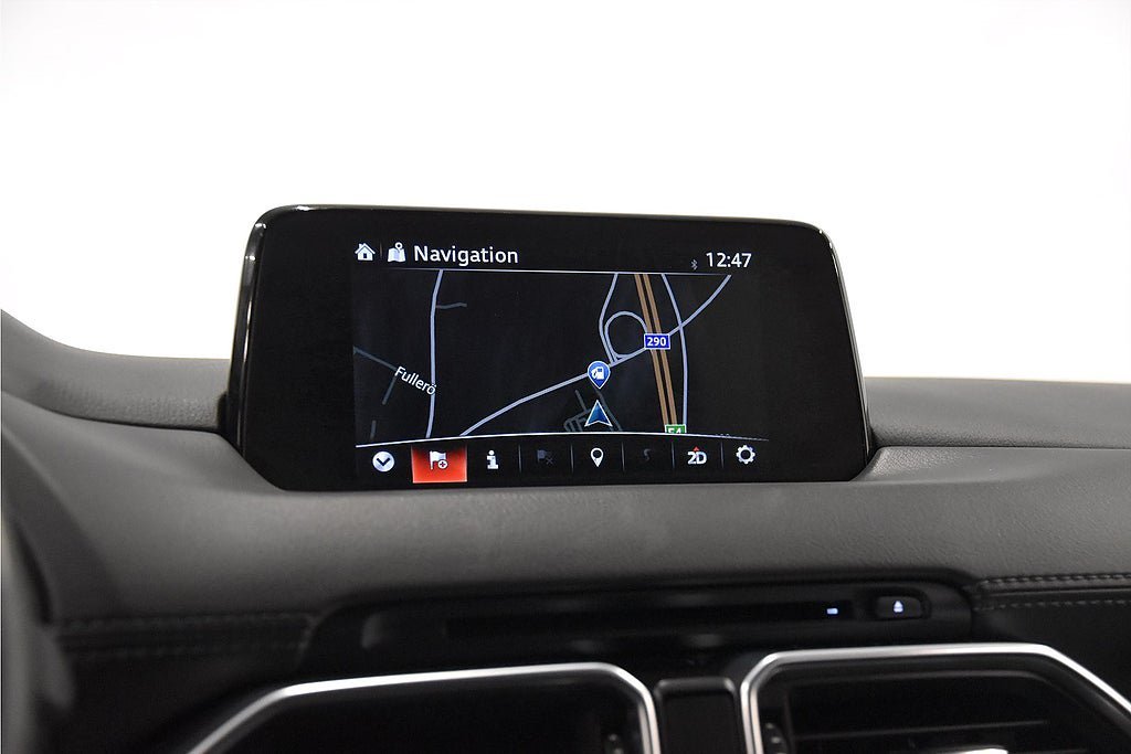 Vehicle Image 12