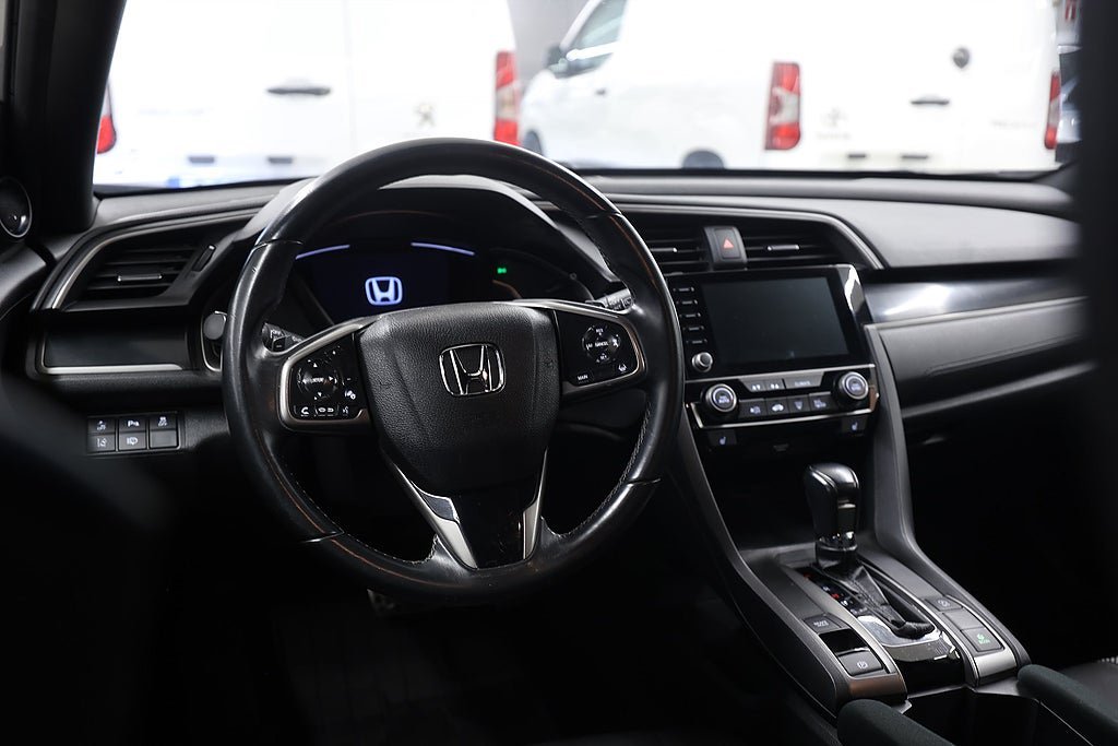 Vehicle Image 15