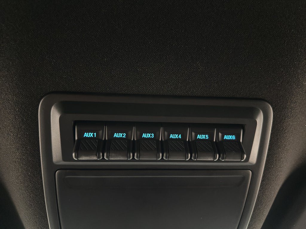 Vehicle Image 28