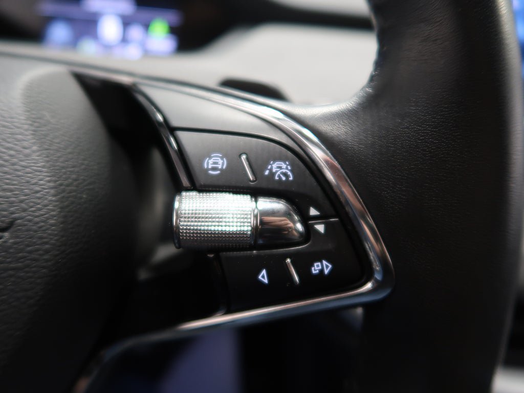 Vehicle Image 37
