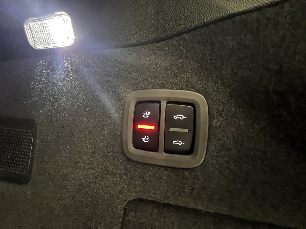 Vehicle Image 37
