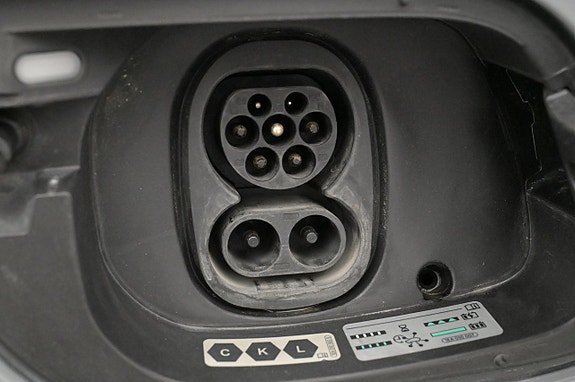 Vehicle Image 23