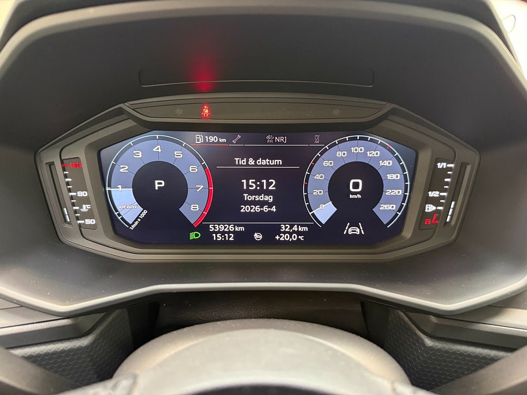 Vehicle Image 15