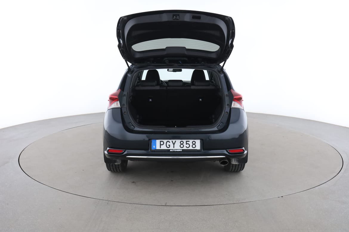 Vehicle Image 17