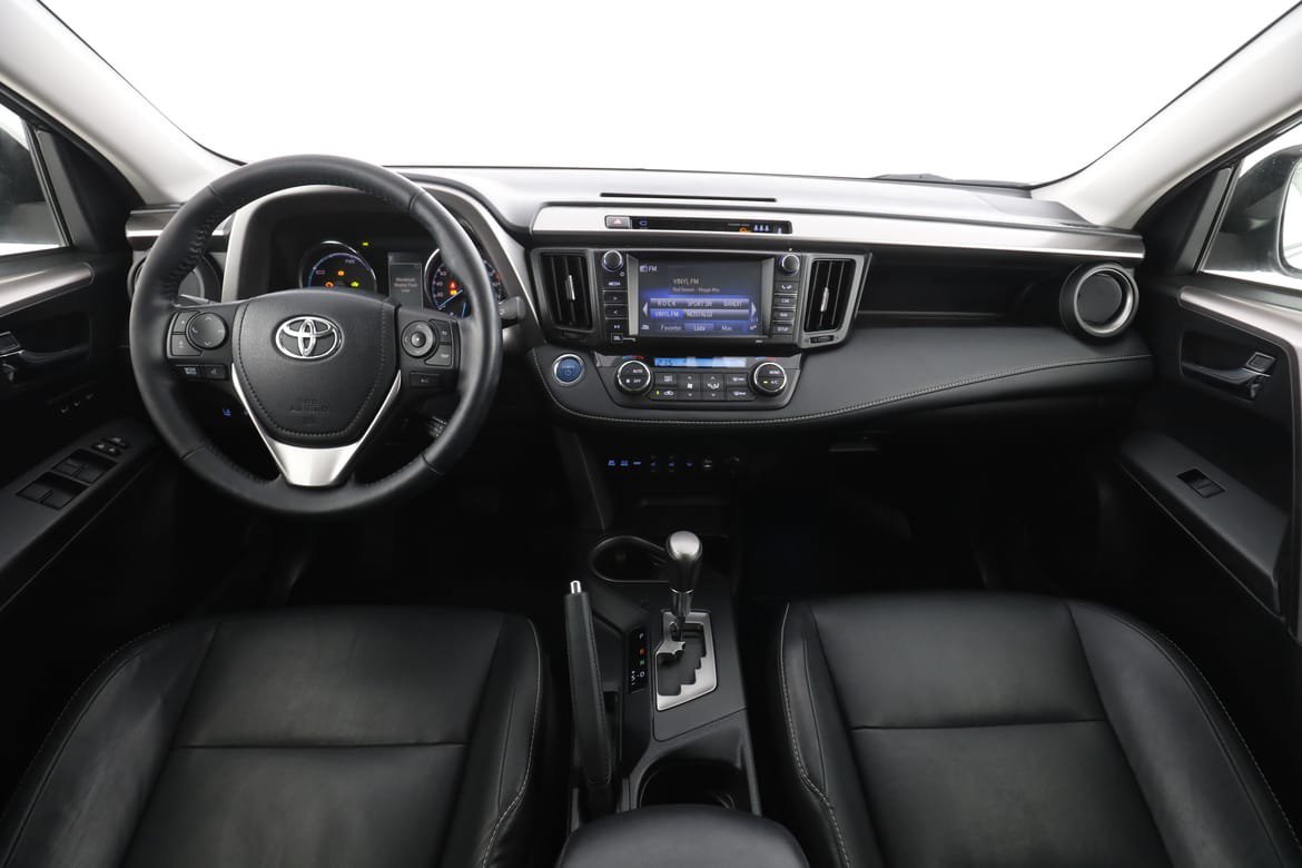 Vehicle Image 12