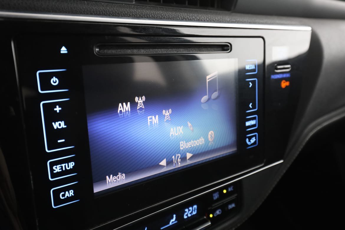 Vehicle Image 21