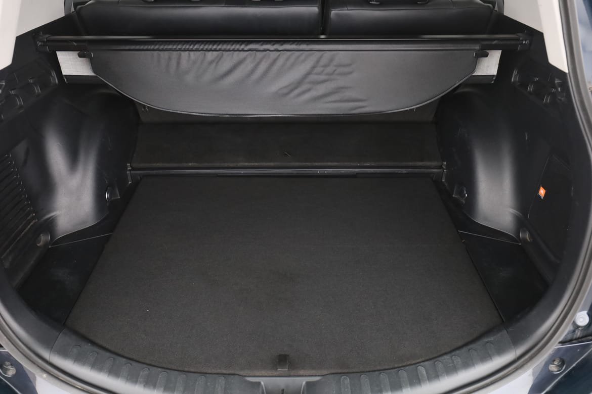 Vehicle Image 17
