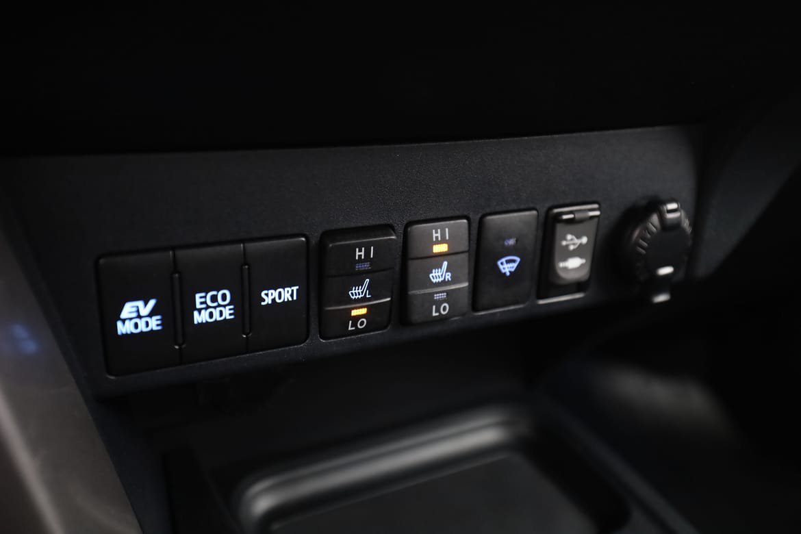 Vehicle Image 24