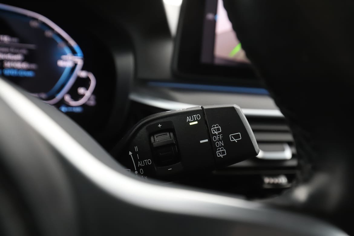 Vehicle Image 33