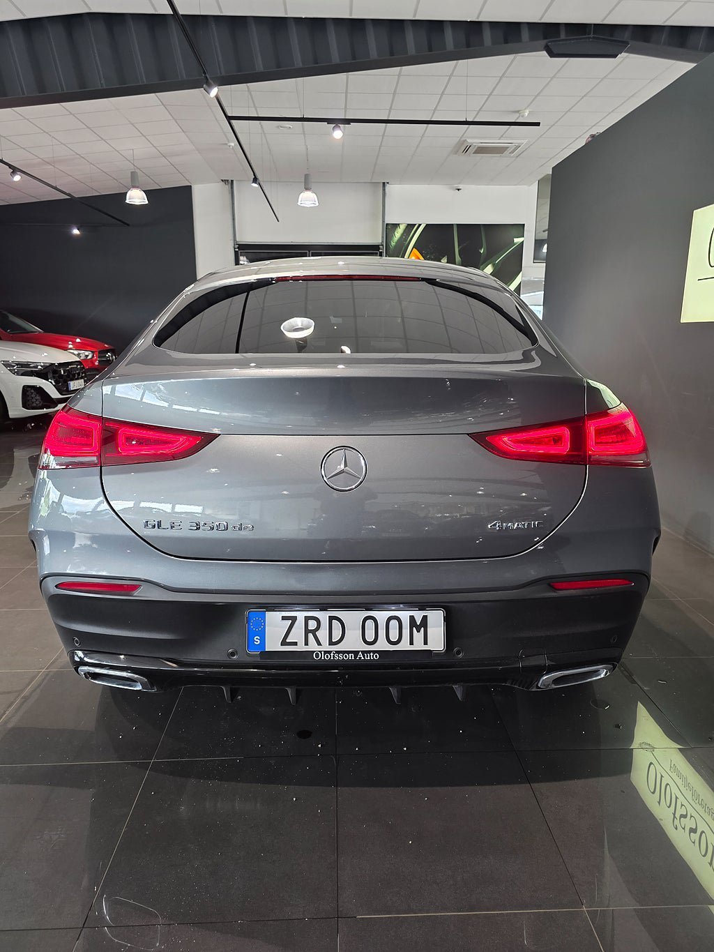 Vehicle Image 7