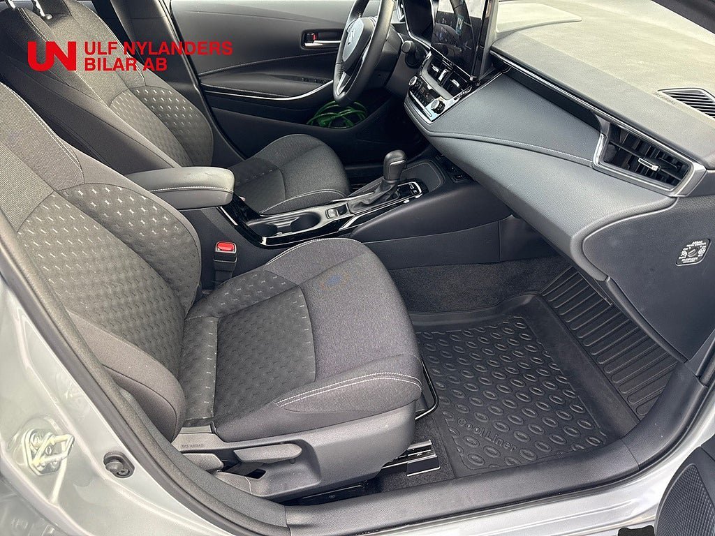 Vehicle Image 10