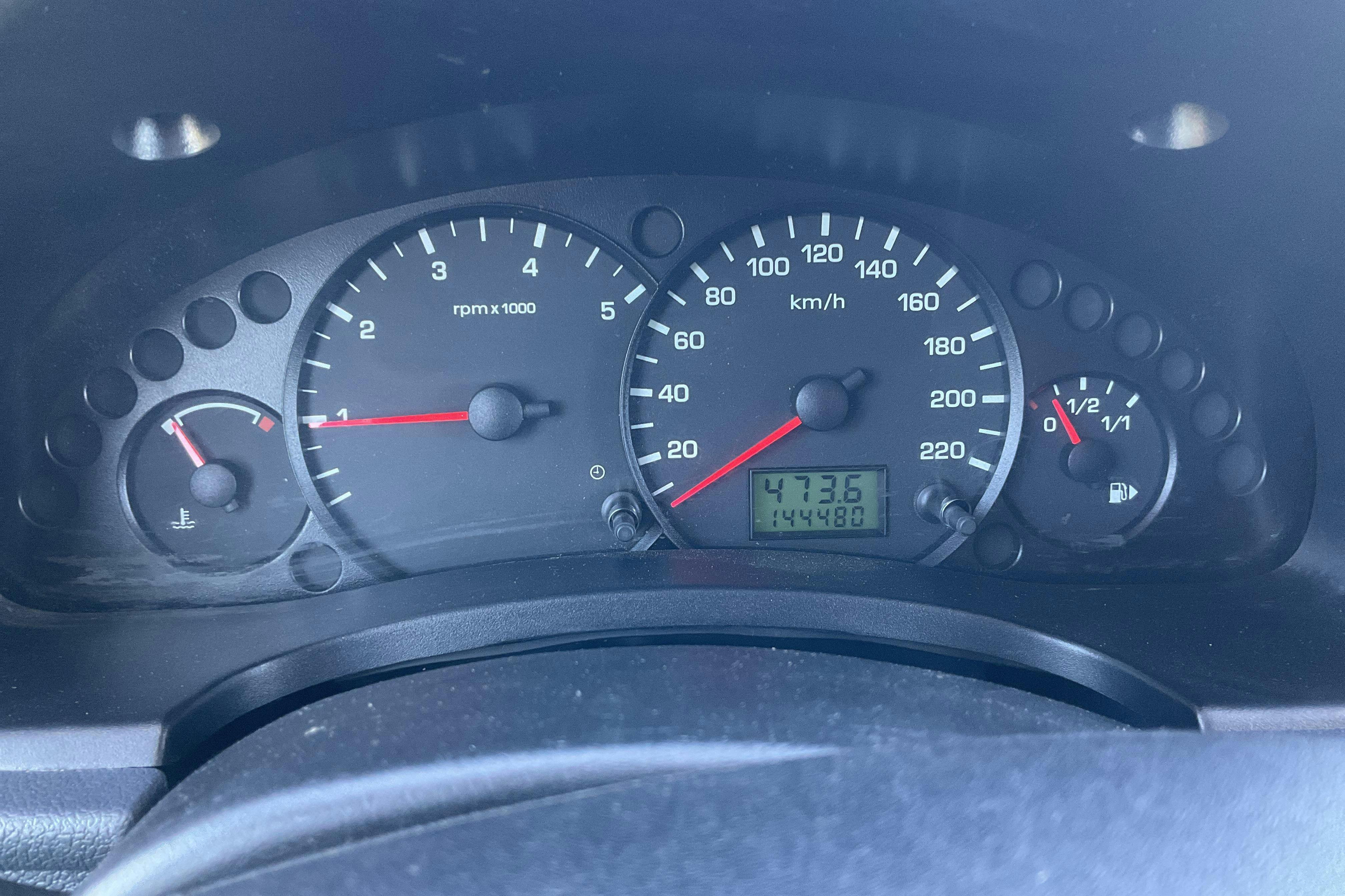 Vehicle Image 9