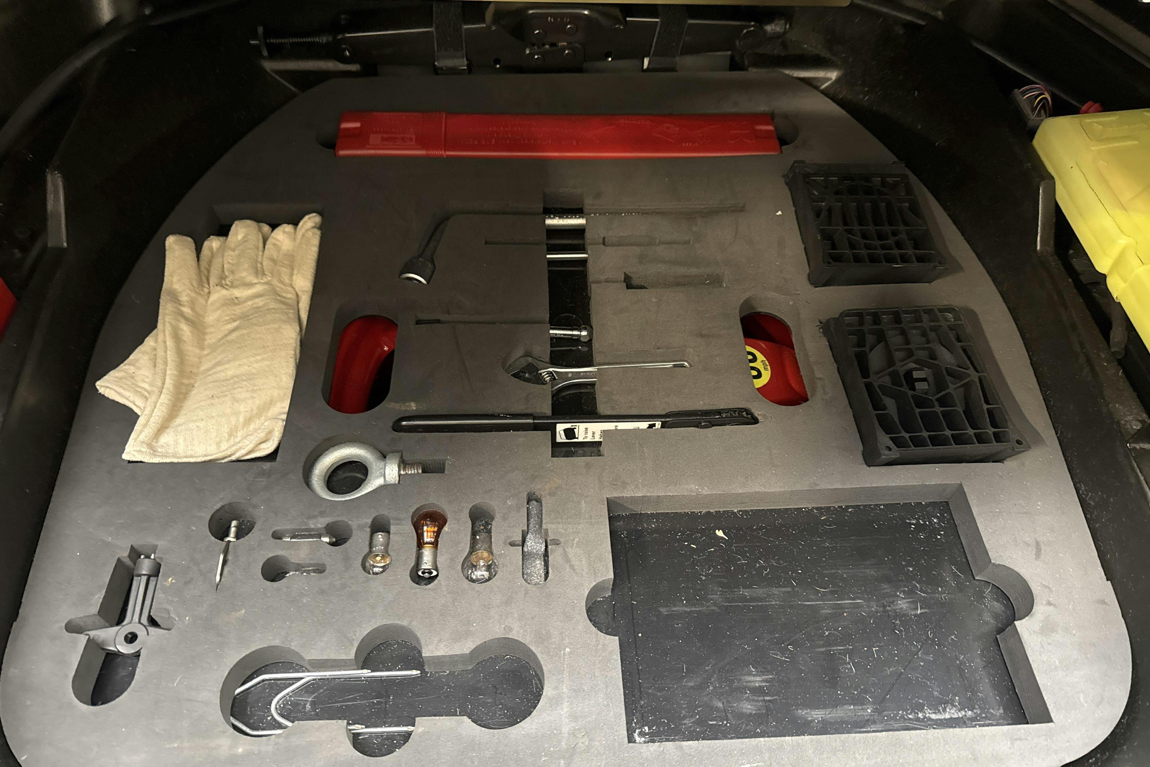 Vehicle Image 11