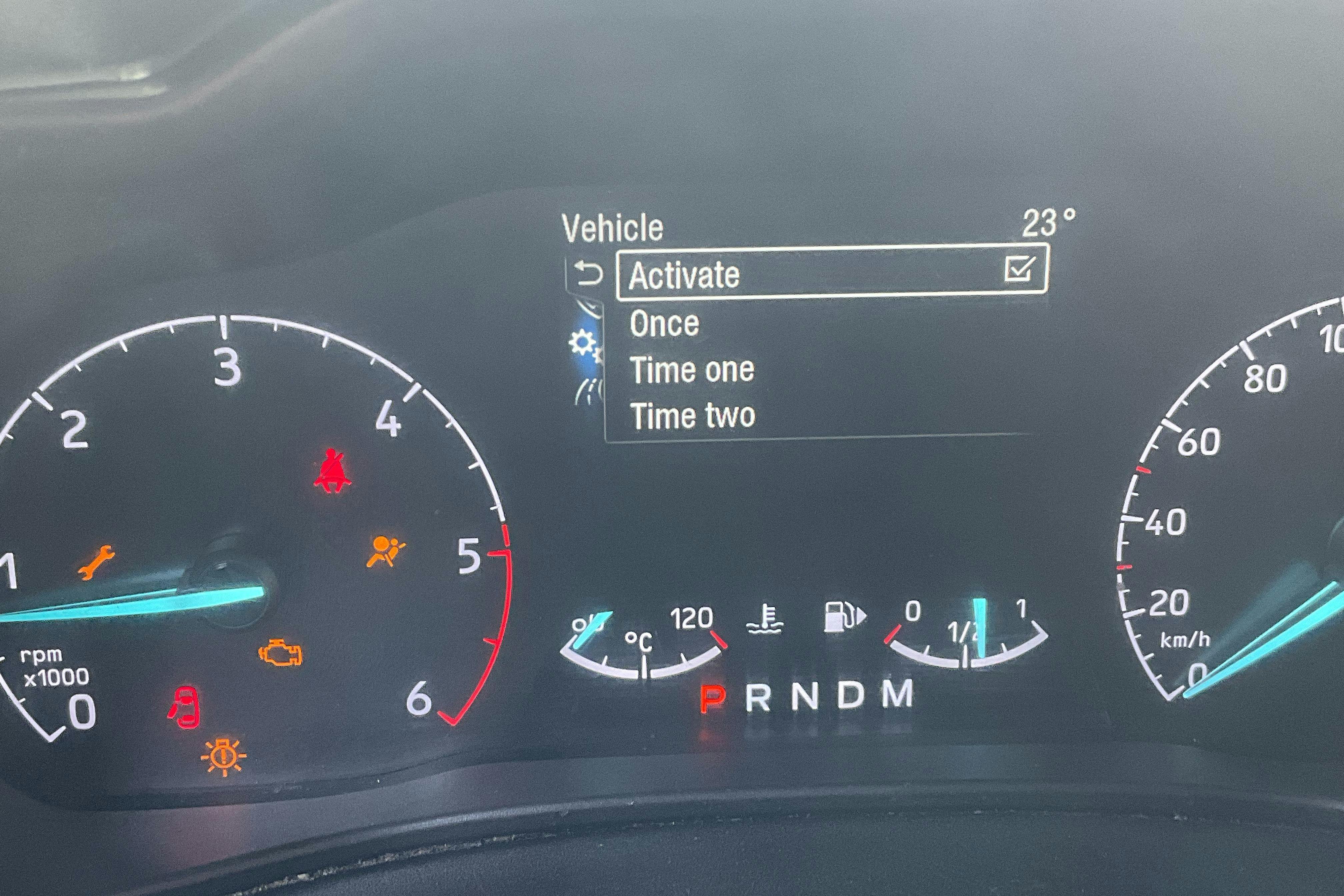 Vehicle Image 12