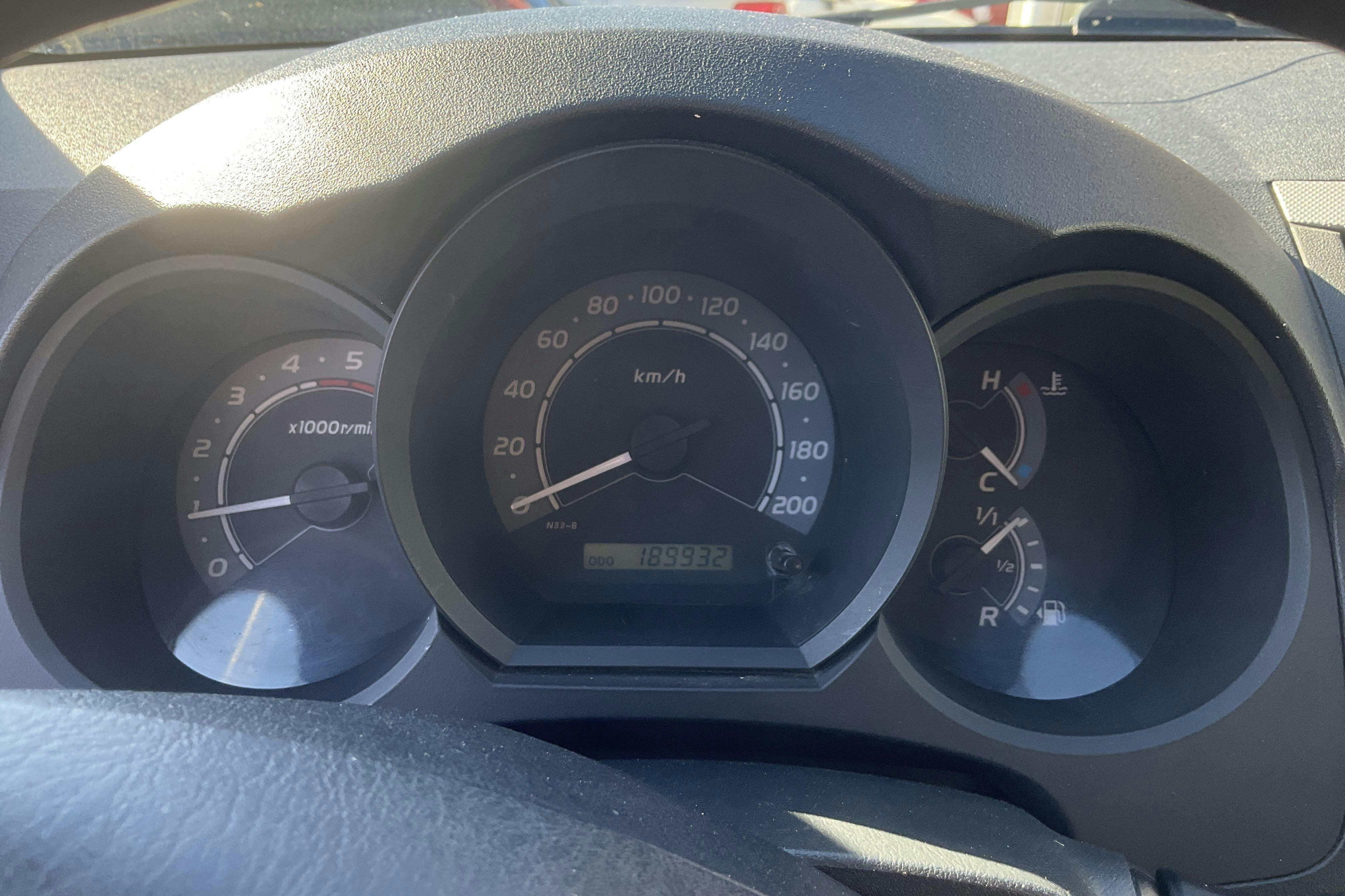 Vehicle Image 10