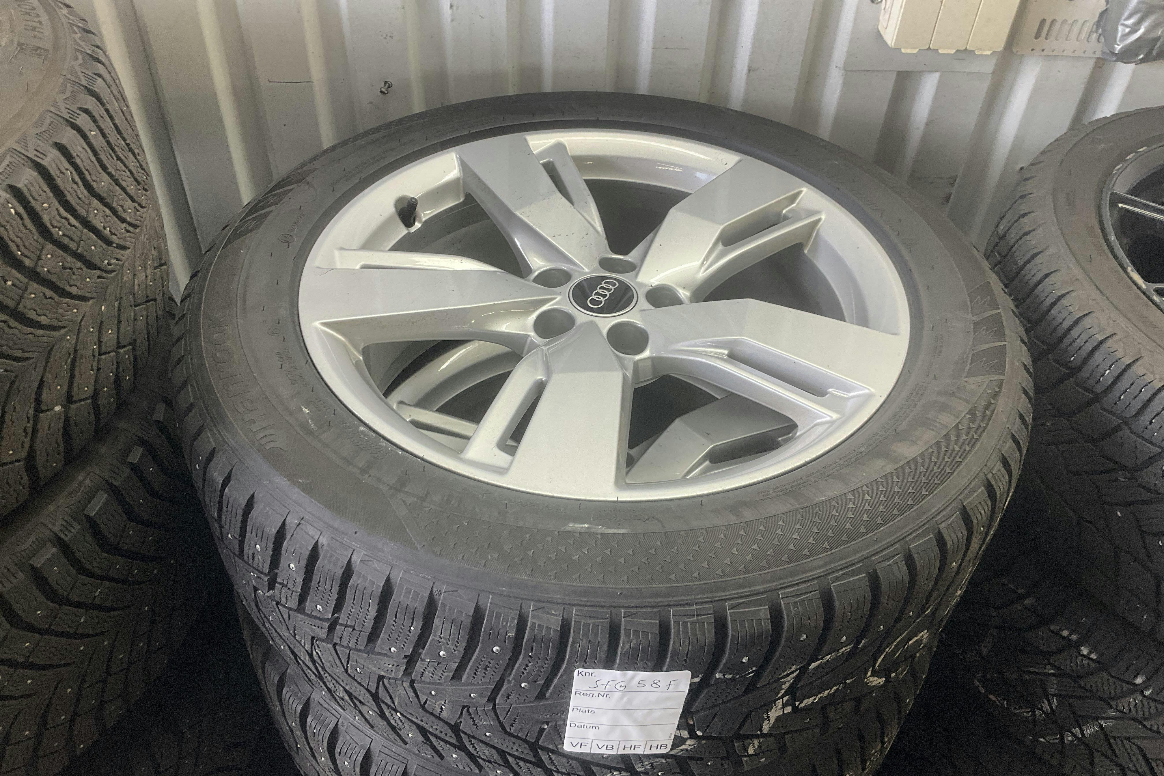 Vehicle Image 20
