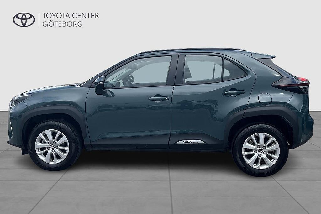 Vehicle Image 4