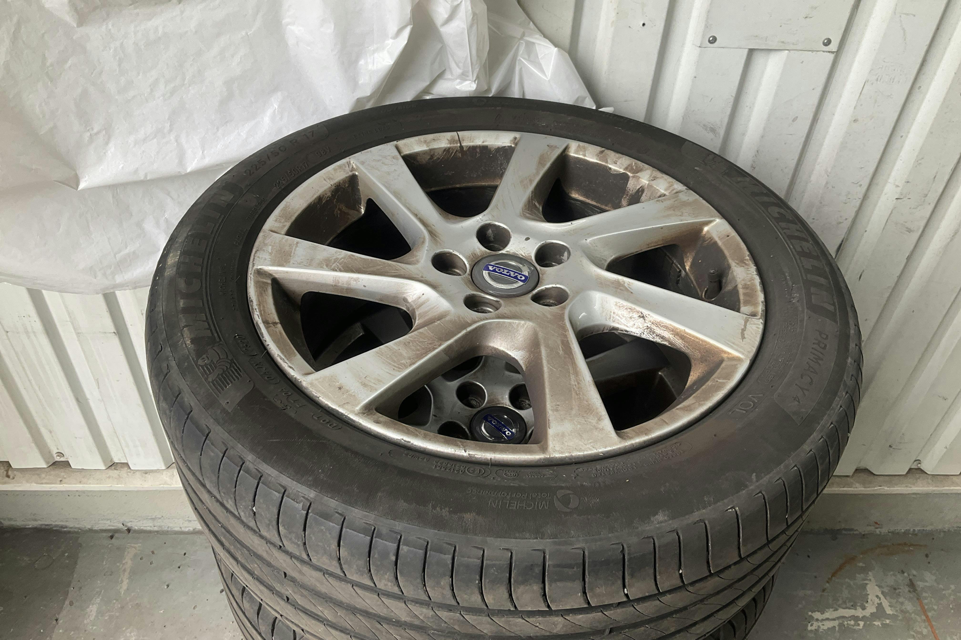 Vehicle Image 22