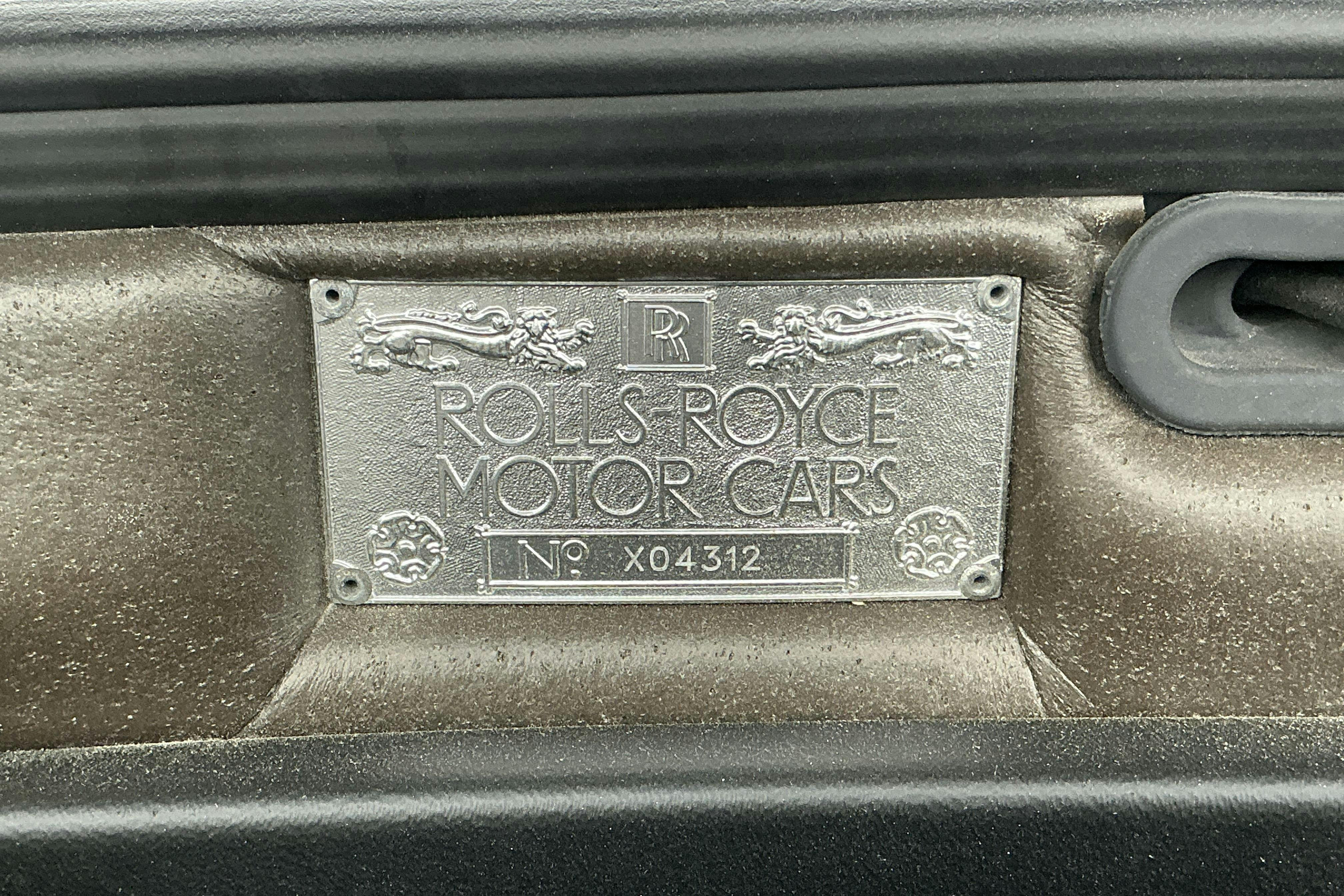 Vehicle Image 28